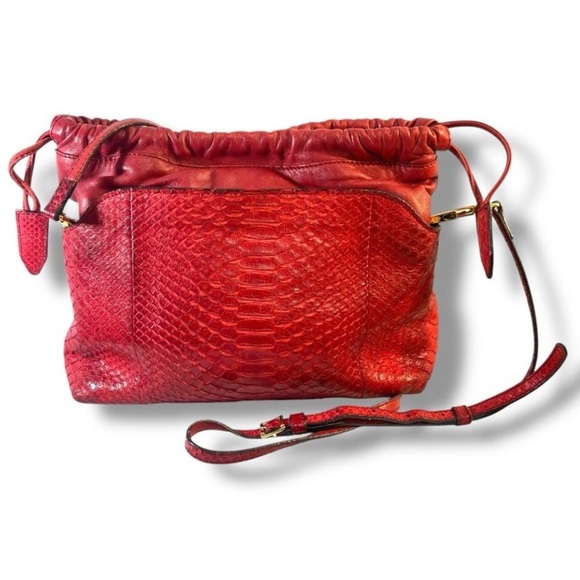 BURBERRY AUTH Luxurious Red Python Leather Shoulder/Clutch/or Crossbody Bag - Picture 8 of 17